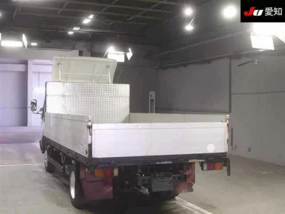Hino DUTRO  с аукциона в Японии