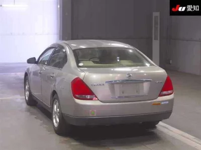 Nissan TEANA