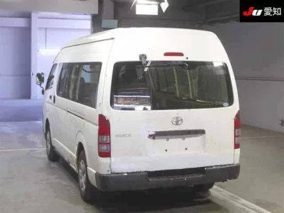 Toyota HIACE VAN  с аукциона в Японии