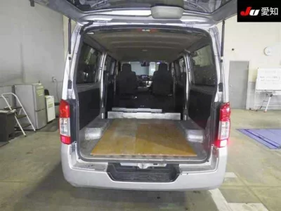 Nissan CARAVAN VAN