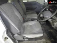 Nissan CARAVAN VAN лот № 4108 оценка R  с аукциона в Японии 5