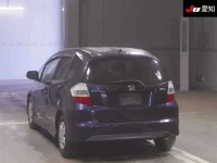 Honda FIT лот № 30198 оценка 3.5  с аукциона в Японии 1