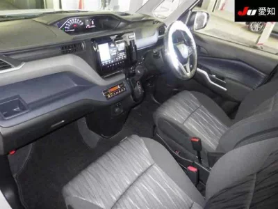 Mitsubishi DELICA D2