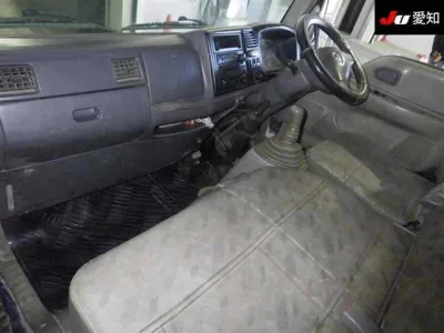 Mazda TITAN  с аукциона в Японии