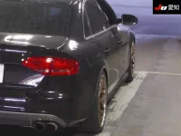 Audi A4 лот № 30262 оценка 3.5  с аукциона в Японии 7