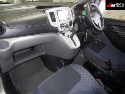 Nissan NV200  с аукциона в Японии