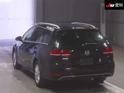 Volkswagen GOLF VARIANT