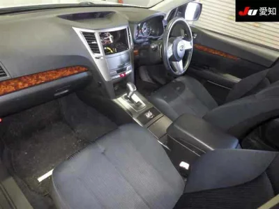 Subaru LEGACY  с аукциона в Японии