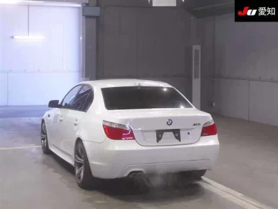 BMW 5-Series  с аукциона в Японии