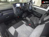 Mazda BONGO VAN лот № 7044 оценка 4  с аукциона в Японии 2