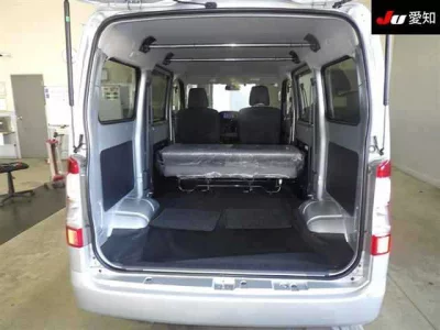 Mazda BONGO VAN  с аукциона в Японии