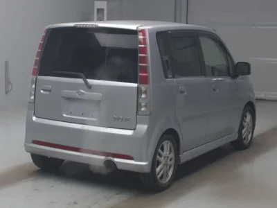Daihatsu MOVE  с аукциона в Японии