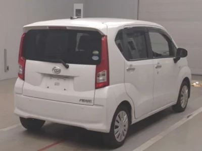 Daihatsu MOVE  с аукциона в Японии