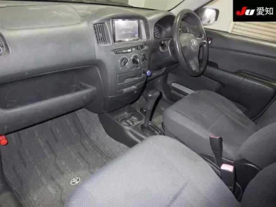 Toyota SUCCEED  с аукциона в Японии