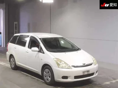 Toyota WISH  с аукциона в Японии