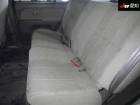 Toyota HILUX SURF лот № 4130 оценка R  с аукциона в Японии 3