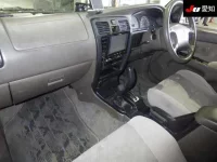 Toyota HILUX SURF лот № 4130 оценка R  с аукциона в Японии 2