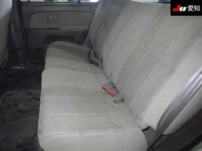 Toyota HILUX SURF  с аукциона в Японии