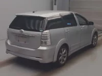 Toyota WISH лот № 9060 оценка 3  с аукциона в Японии 1