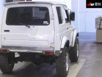 Suzuki JIMNY SIERRA лот № 1016 оценка 3  с аукциона в Японии 7