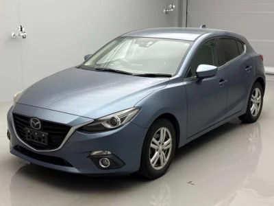 Mazda AXELA  с аукциона в Японии