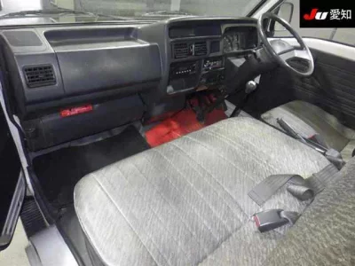 Mazda BONGO  с аукциона в Японии