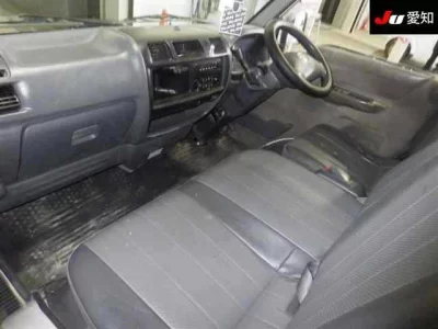 Mazda BONGO VAN  с аукциона в Японии