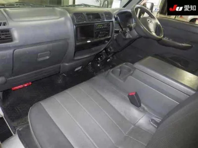 Mazda BONGO  с аукциона в Японии