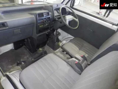 Mitsubishi MITUBISHI  с аукциона в Японии