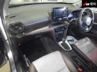 Toyota YARIS CROSS лот № 3094 оценка 4  с аукциона в Японии 2