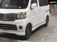 Daihatsu Atrai Wagon лот № 35145 оценка 3.5  с аукциона в Японии 6