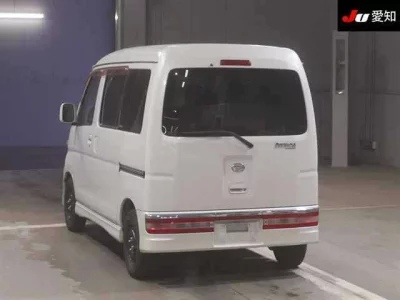 Daihatsu Atrai Wagon  с аукциона в Японии