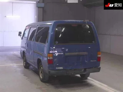 Nissan CARAVAN VAN  с аукциона в Японии