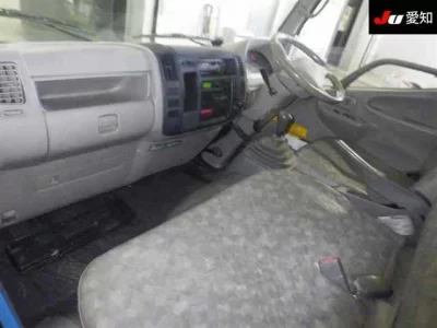 Hino DUTRO  с аукциона в Японии