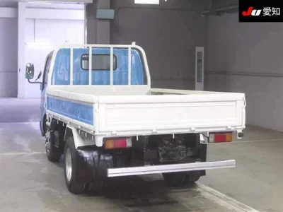 Hino DUTRO  с аукциона в Японии