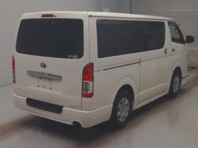 Toyota REGIUS ACE VAN