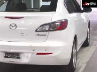 Mazda AXELA лот № 30473 оценка 3.5  с аукциона в Японии 7