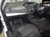 Mazda AXELA лот № 30473 оценка 3.5  с аукциона в Японии 2