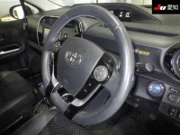 Toyota AQUA лот № 3098 оценка 4  с аукциона в Японии 4