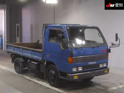 Mazda TITAN  с аукциона в Японии