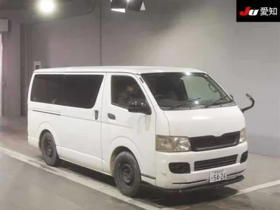 Toyota HIACE VAN