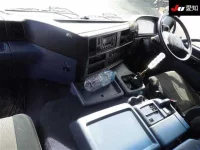 Hino PROFIA лот № 8608 оценка 3  с аукциона в Японии 2