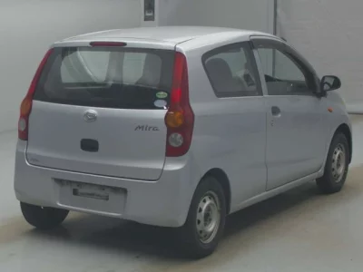 Daihatsu MIRA  с аукциона в Японии
