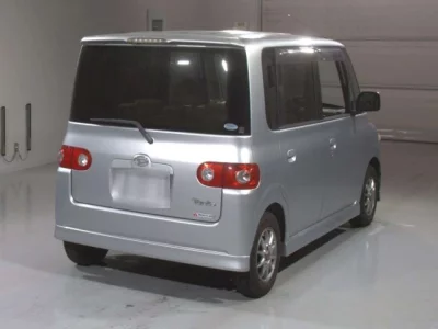 Daihatsu TANTO  с аукциона в Японии