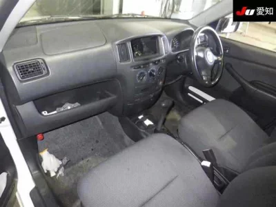 Toyota SUCCEED  с аукциона в Японии