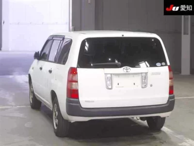 Toyota SUCCEED  с аукциона в Японии