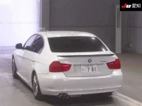 BMW 3-Series лот № 30438 оценка 3.5  с аукциона в Японии 1