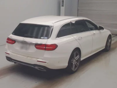 Mercedes-Benz E CLASS WAGON