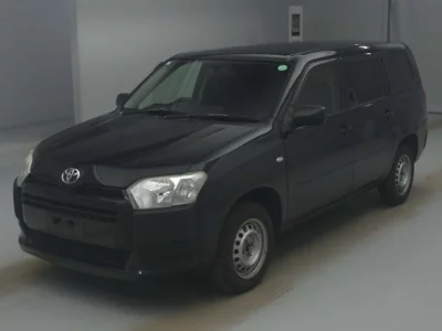 Toyota SUCCEED  с аукциона в Японии