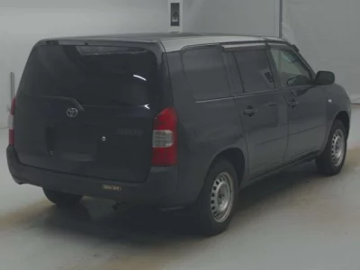 Toyota SUCCEED  с аукциона в Японии